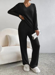 Women’s Knitted Two-Piece Outfit Set